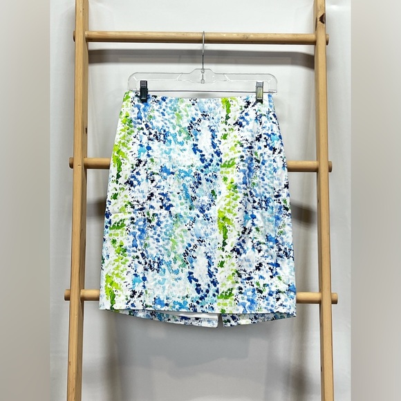 Ann Taylor Blue and Green watercolor Knee-Length Pencil Skirt size 4P - Picture 8 of 13